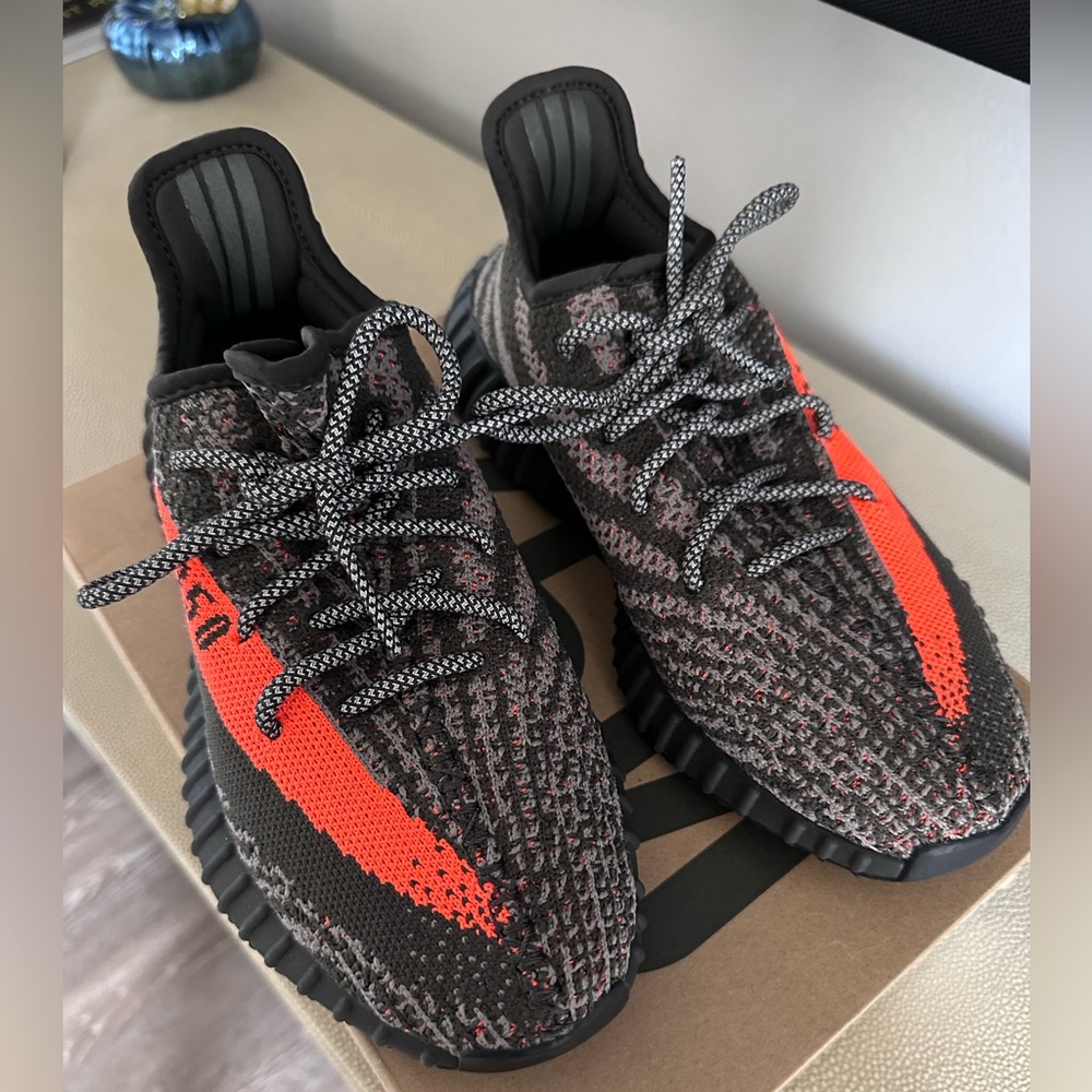 NWT Adidas Yeezy Boost 350 V2 Carbon Beluga